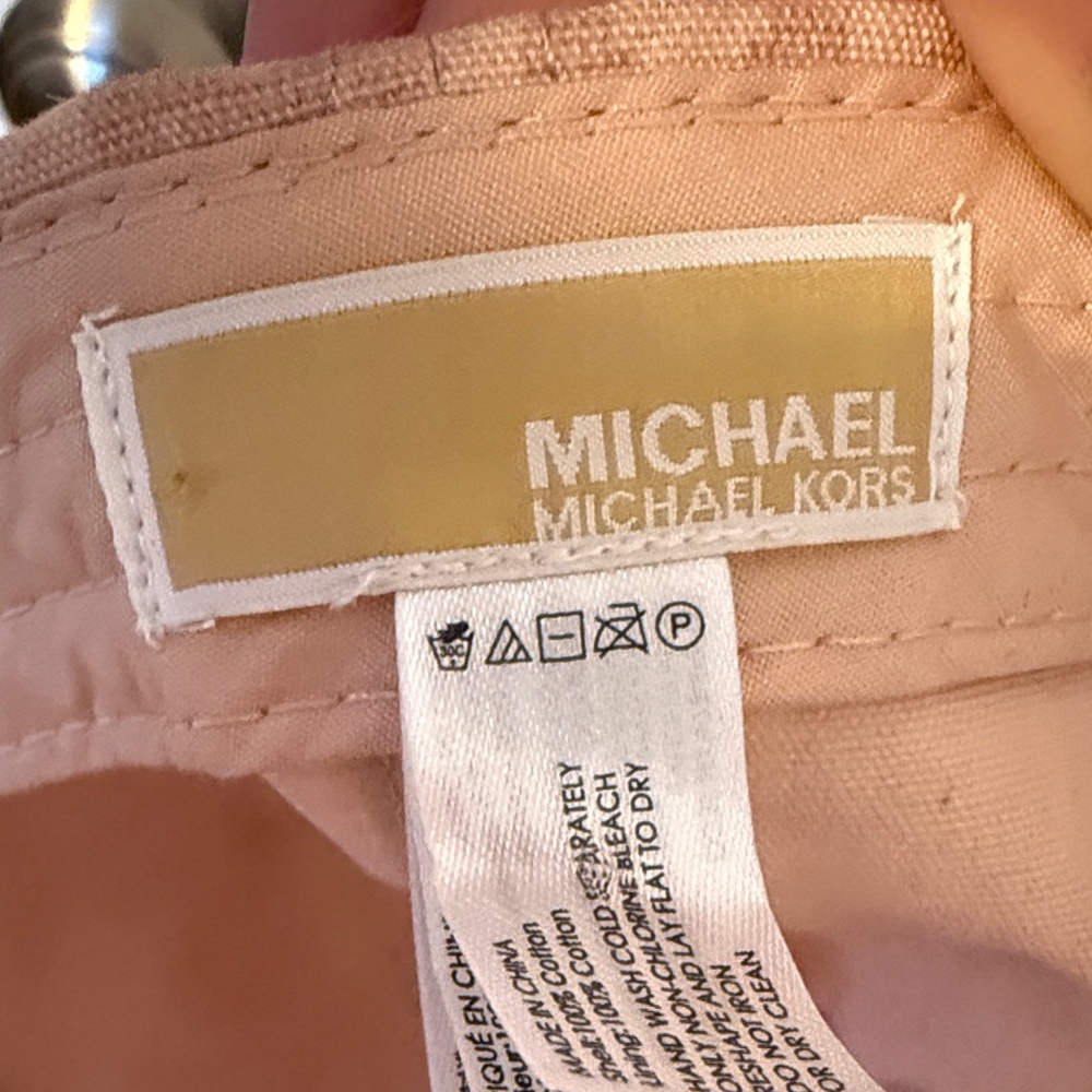 Michael Kors Light Pink Hat - Picture 2 of 6
